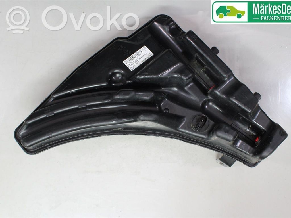 Porsche Macan (95B) Windshield washer fluid reservoir/tank 