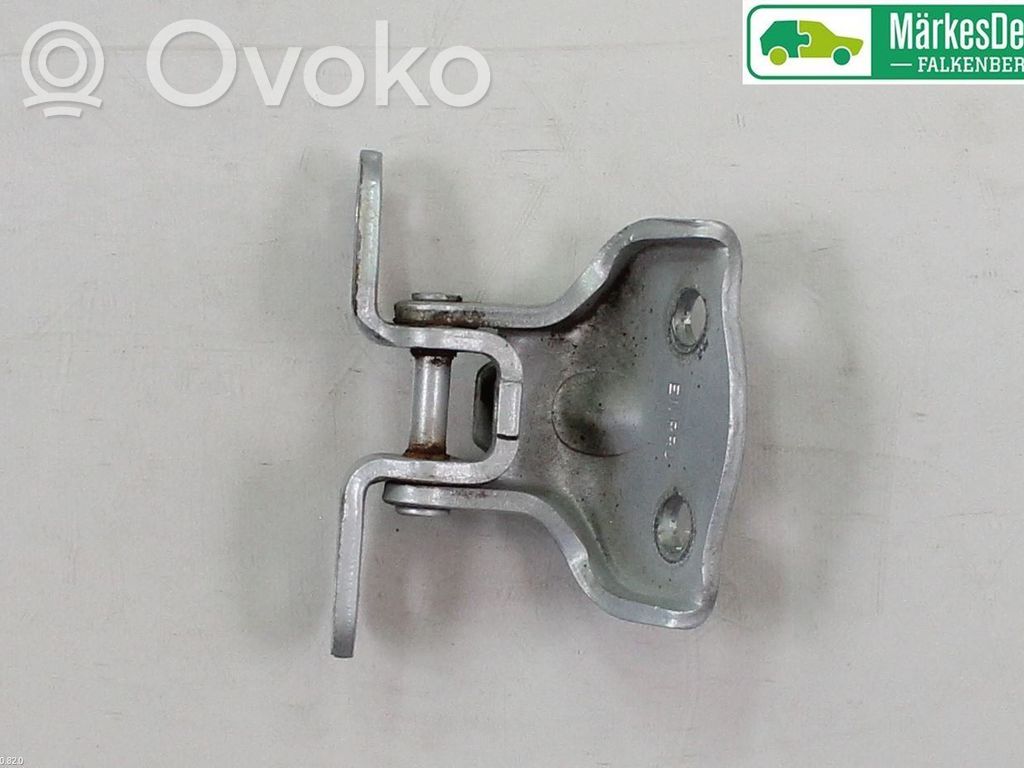 Hyundai ix20 Front door lower hinge 