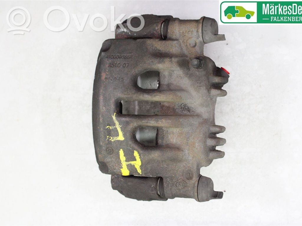 Nissan NV400 Zacisk hamulcowy przedni 