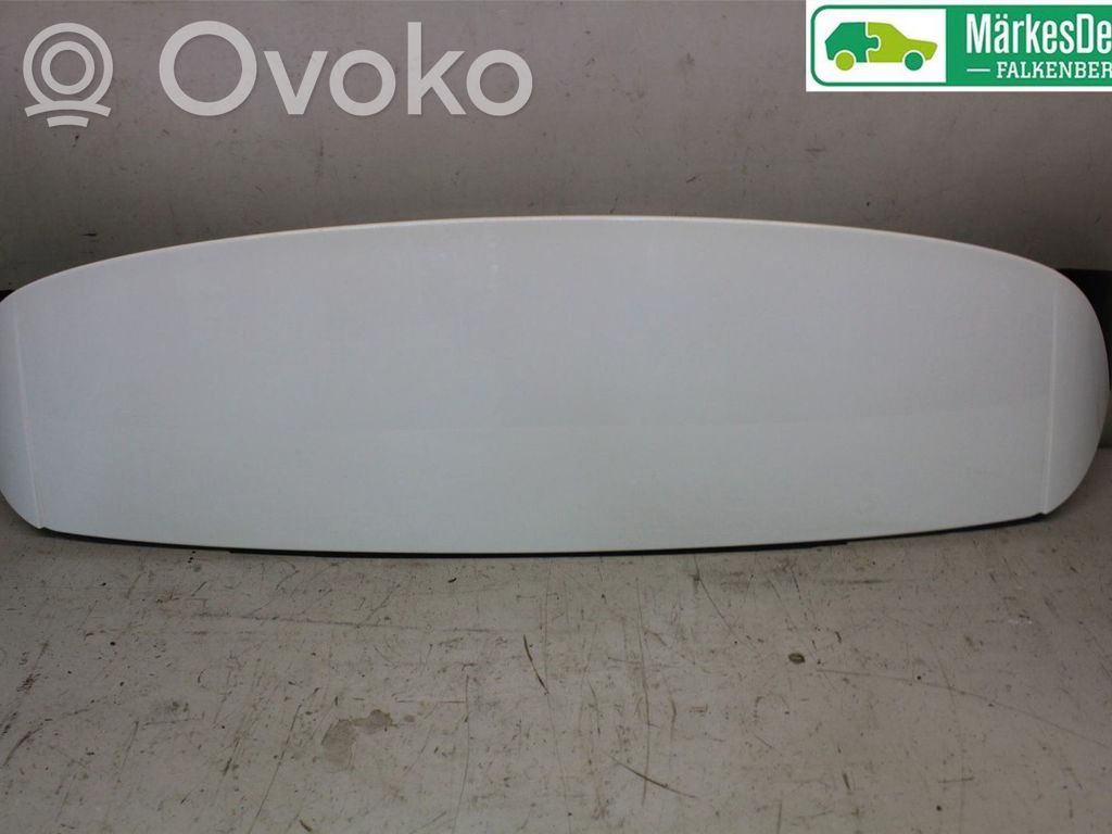 Volkswagen Golf VIII Spojler klapy tylnej / bagażnika 