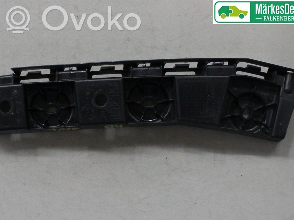 Skoda Scala Rear bumper mounting bracket 