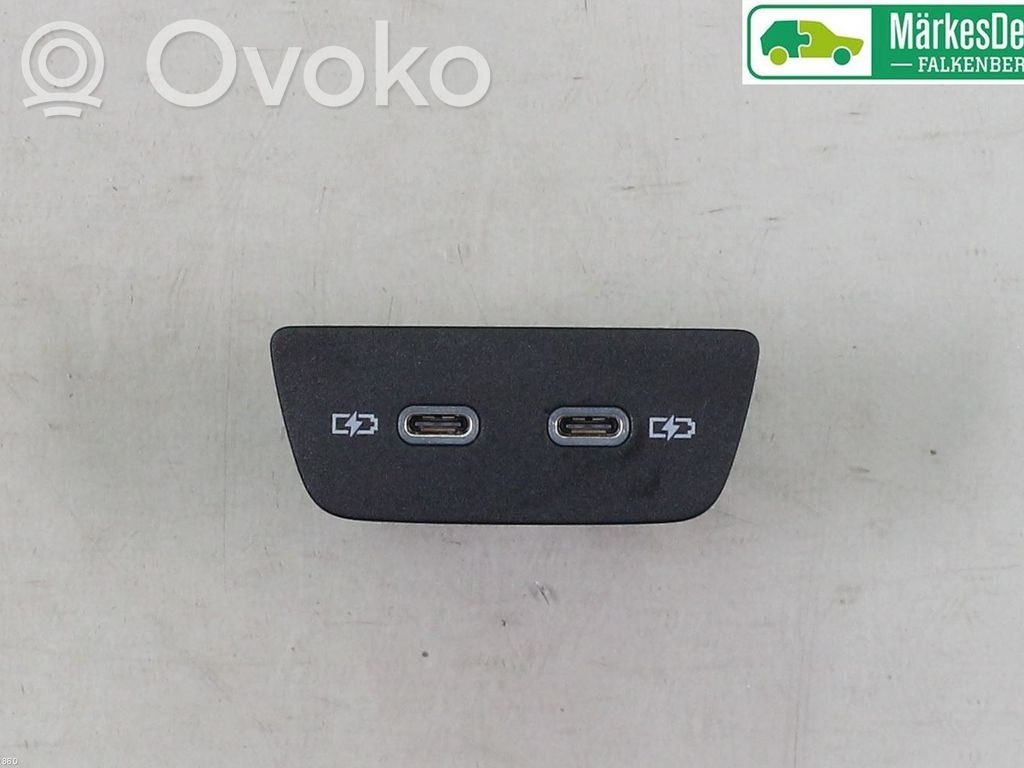 Enchufe conector USB   2G6035954,2G6035954,2G6035954