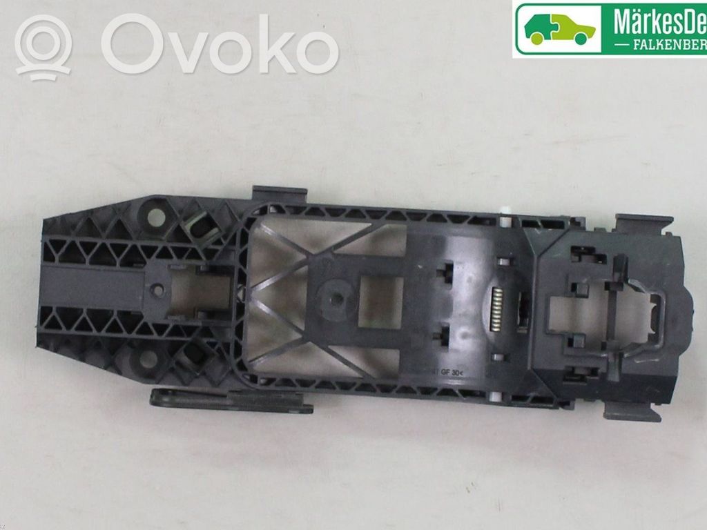 Etuoven ulkokahva   8V0839885