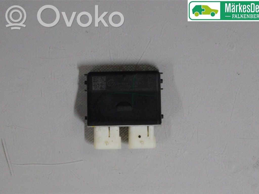 Unité de commande / module de hayon   3G0962243C,3G0962243C,3G0962243C