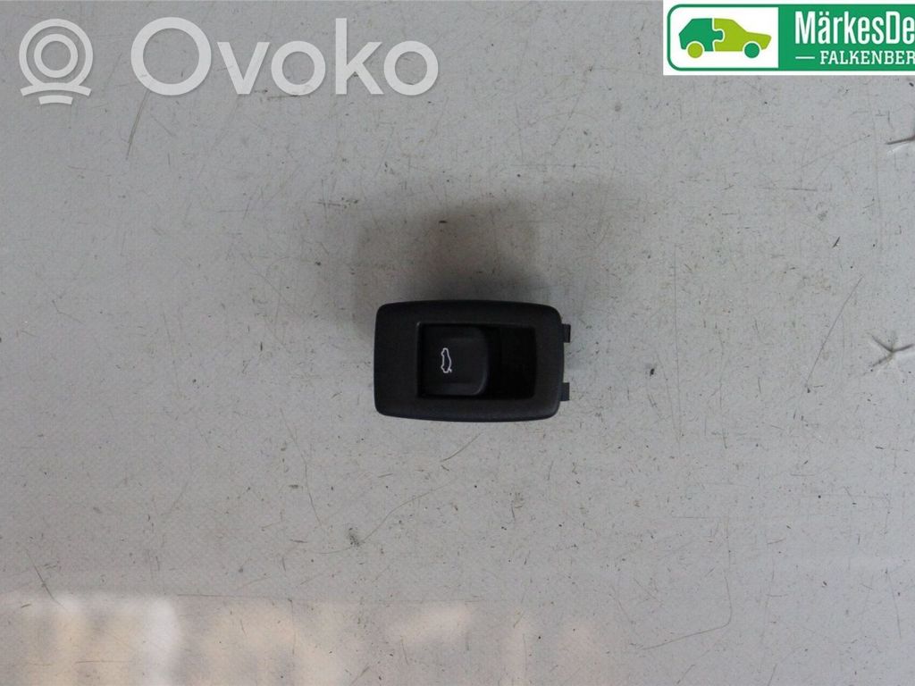 BMW 5 G30 G31 G38 Botón interruptor de maletero abierto 
