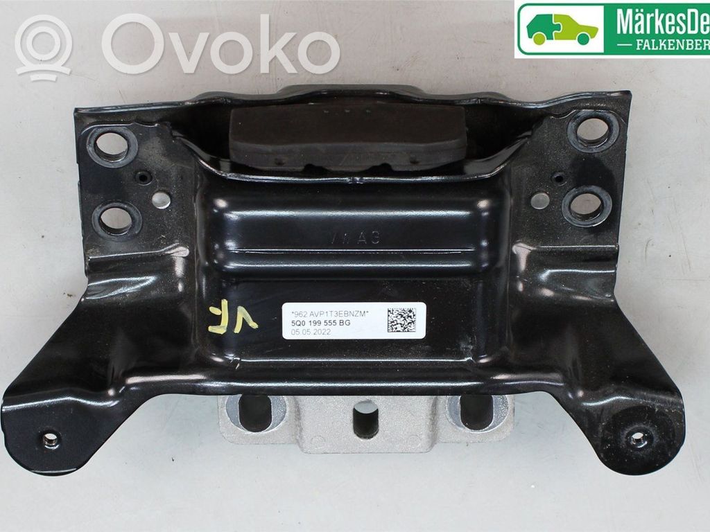 Volkswagen Golf VIII Supporto di montaggio del motore (usato)