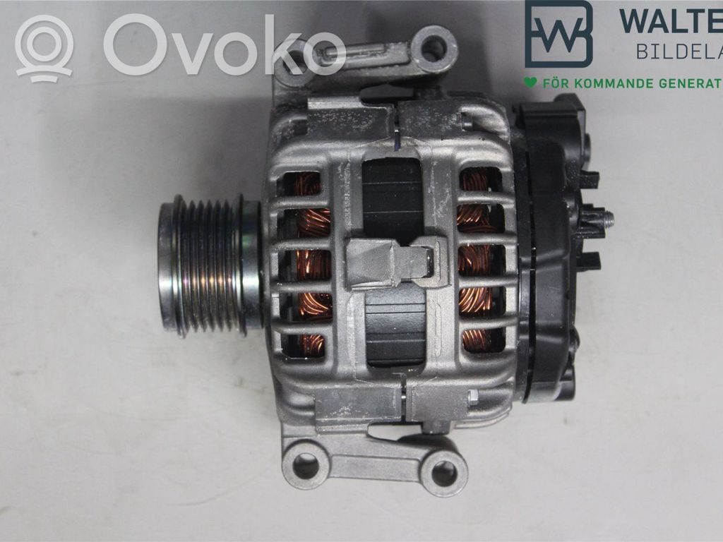 Volkswagen Golf VIII Generator/alternator 