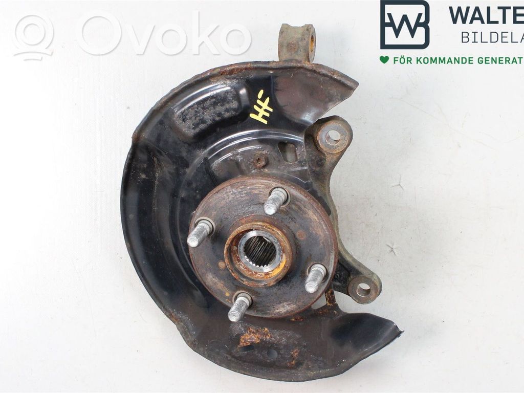 Toyota Yaris Fuso a snodo con mozzo ruota anteriore