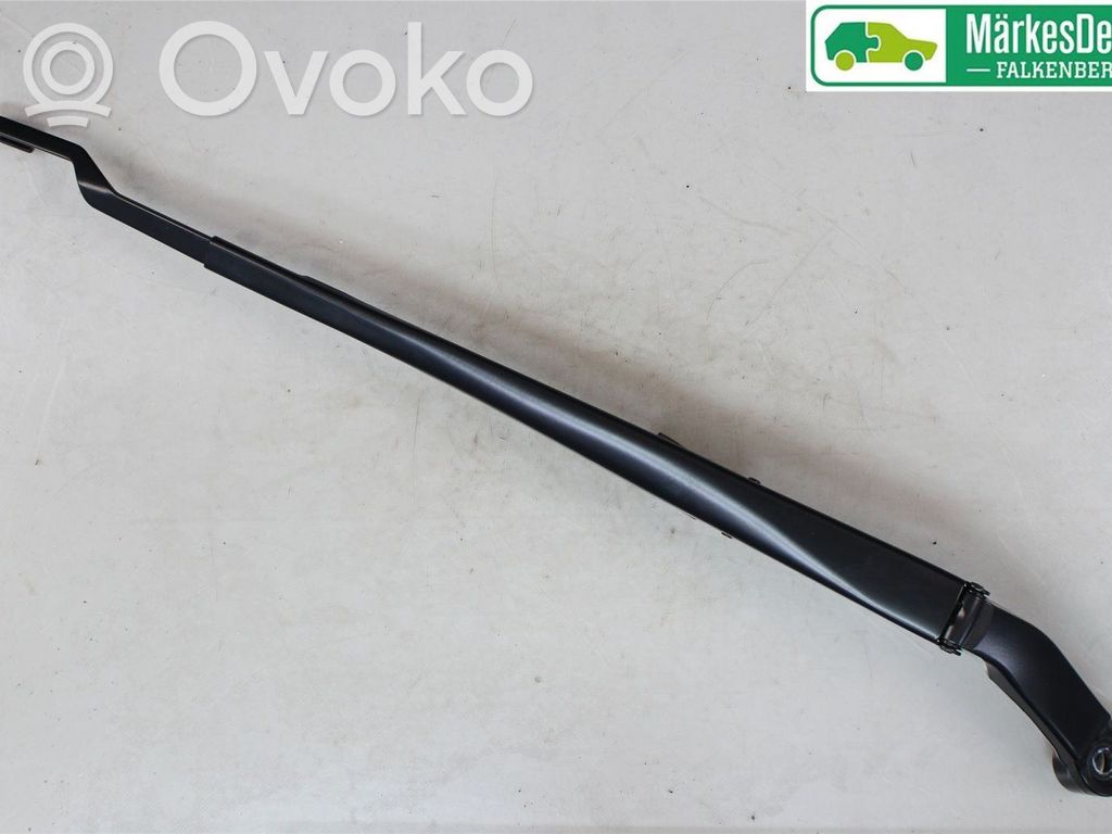 Toyota Corolla E210 E21 Etupyyhkimen sulan varsi 