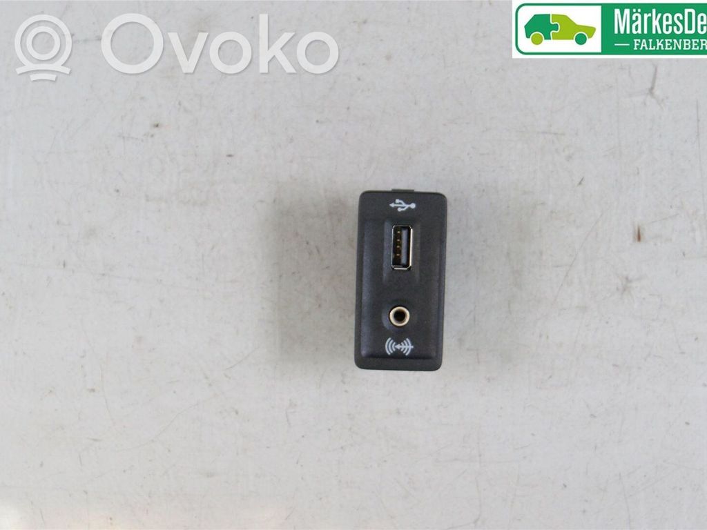 Volkswagen Transporter - Caravelle T6 Enchufe conector USB 