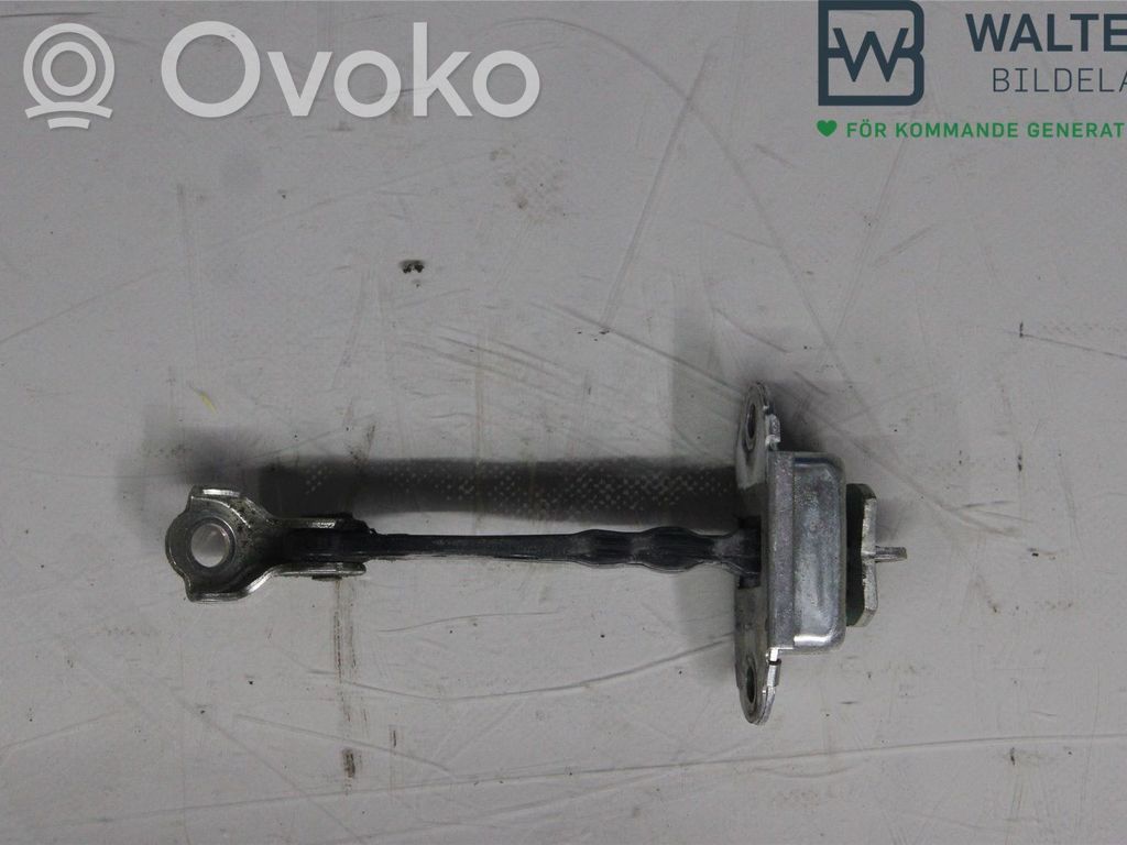 Nissan NV200 Etuoven pidätin 