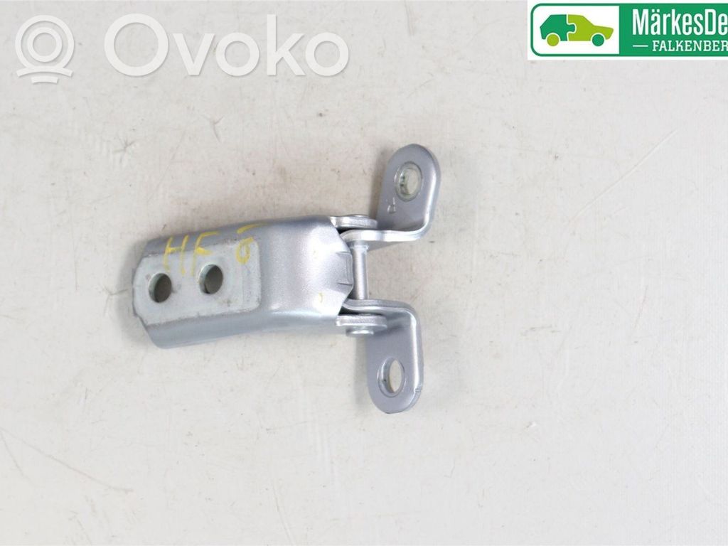 Toyota Yaris XP210 Cerniera superiore della portiera anteriore