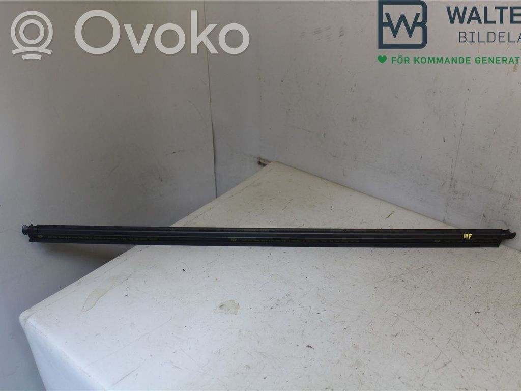 Volkswagen Golf VIII Inne części karoserii 