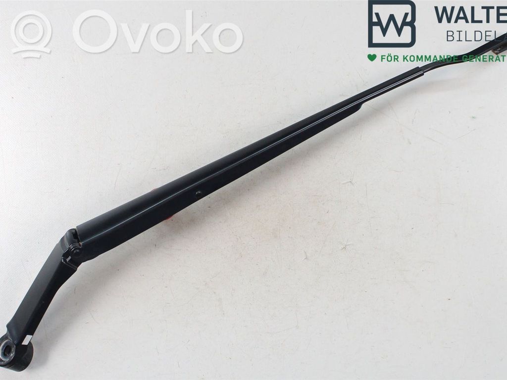Toyota Corolla Cross Bras d'essuie-glace avant 