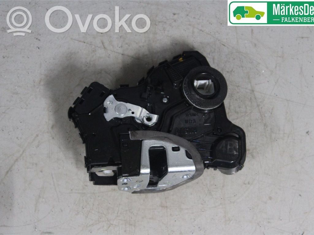 Toyota Avensis T270 Serratura portiera anteriore