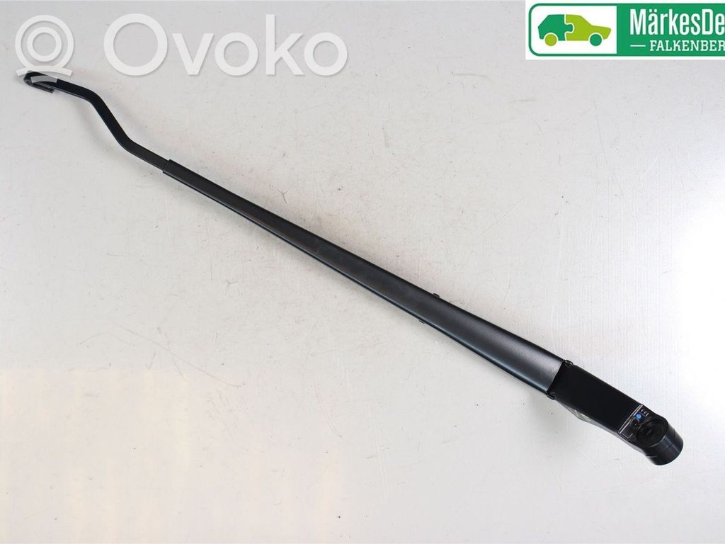 Toyota Yaris XP210 Ramię wycieraczki szyby przedniej / czołowej 
