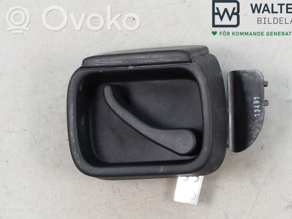 Volkswagen Caddy Manecilla interna puerta delantera 