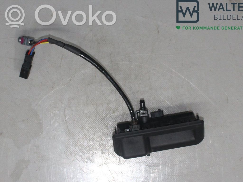 Skoda Superb B8 (3V) Botón interruptor de maletero abierto 