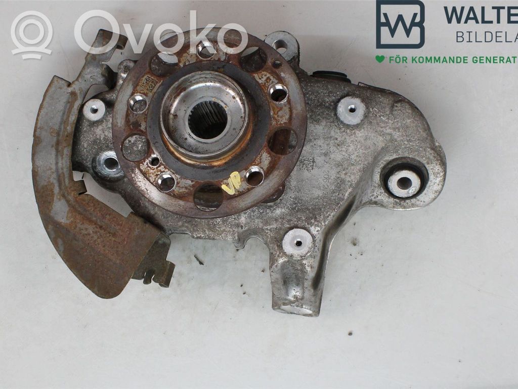 Mercedes-Benz C W205 Mozzo ruota anteriore