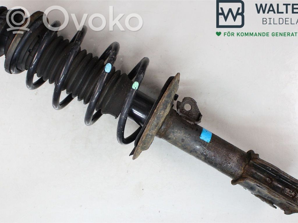 Toyota Yaris Ansamblu amortizor cu arc față 