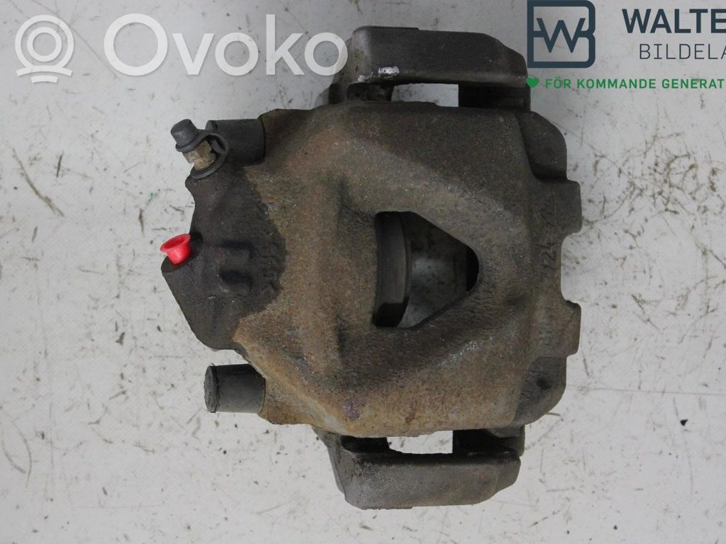 Caliper de freno delantero   34116778146