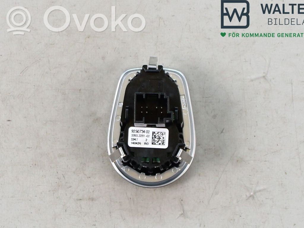 BMW 3 F30 F35 F31 Buton pornire/oprire motor 