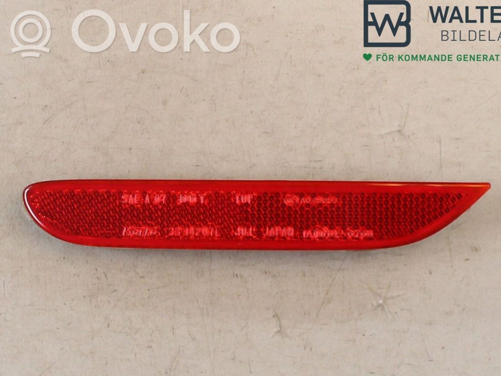 Nissan Qashqai Reflector spate 
