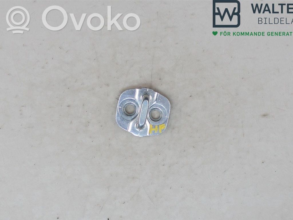 Nissan Note (E12) Etuoven lukko 