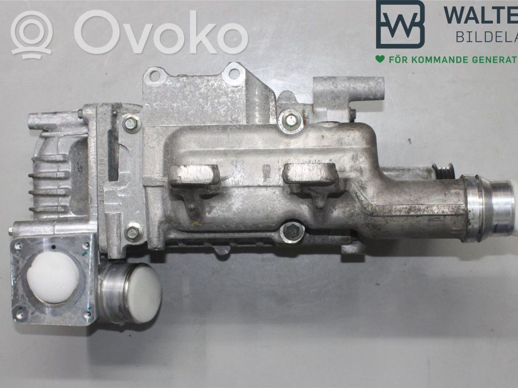 Nissan Note (E12) Kompresors 