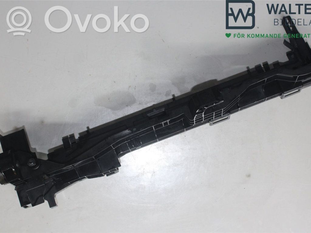 Mercedes-Benz C W205 Panel mocowania chłodnicy 