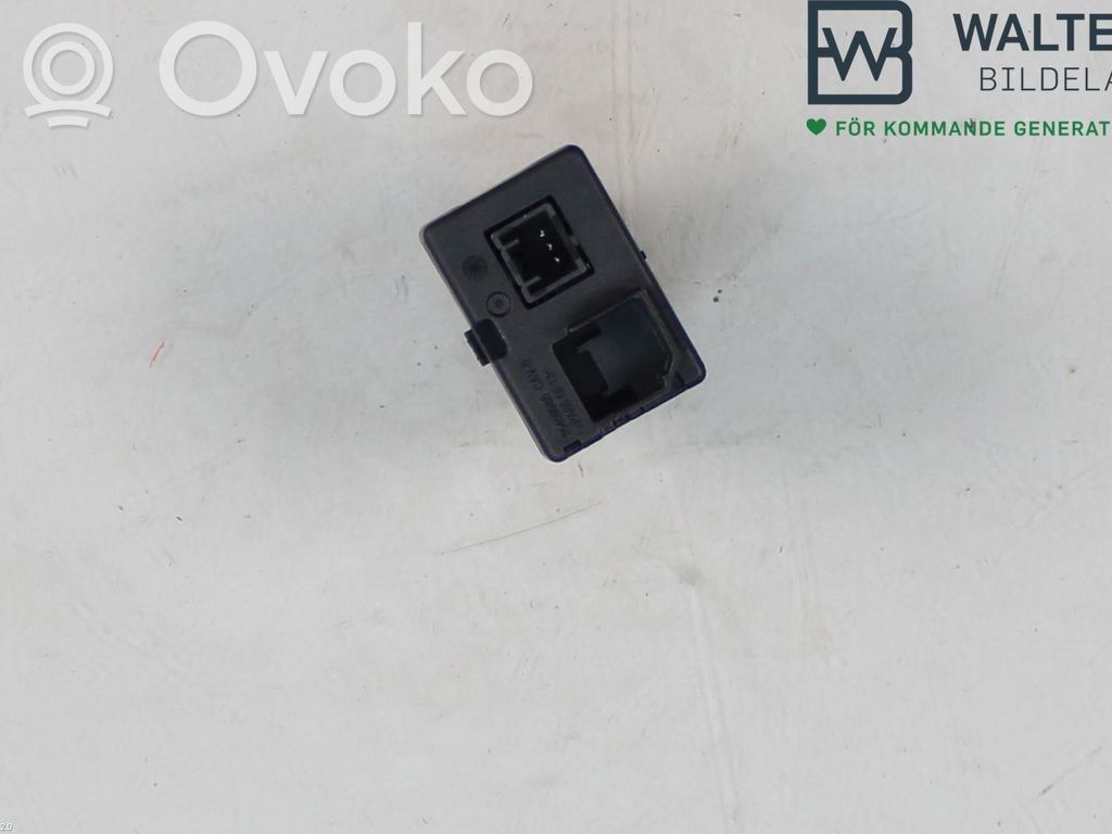 Alfa Romeo Tonale USB-pistokeliitin 