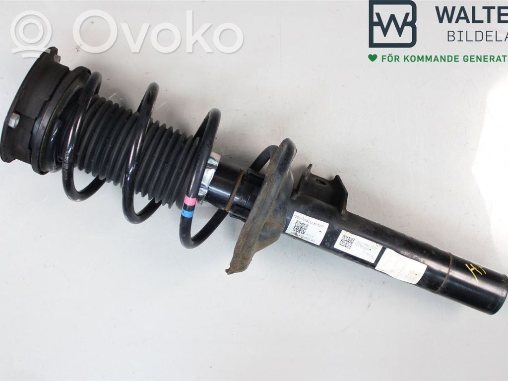 Volkswagen Golf VIII Ansamblu amortizor cu arc față 