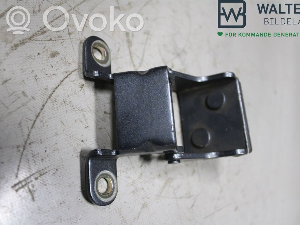 Volvo XC90 Tailgate/trunk/boot hinge 