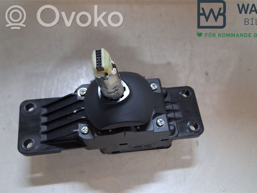 Gear shifter/selector   10488532N2,10488532N2