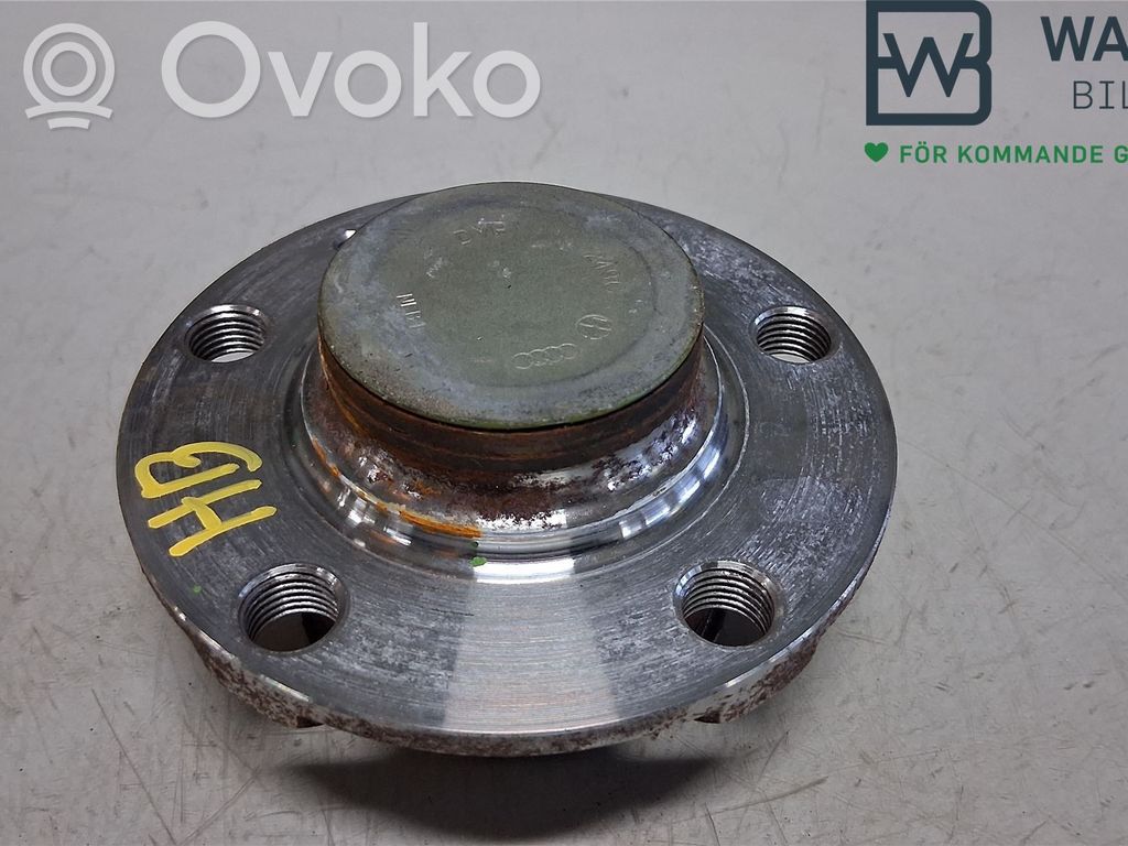 Skoda Fabia Mk4 (6VA) Mozzo portante ruota posteriore 