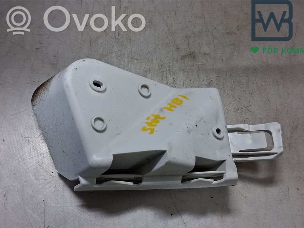 Ford Focus Rear bumper mounting bracket 