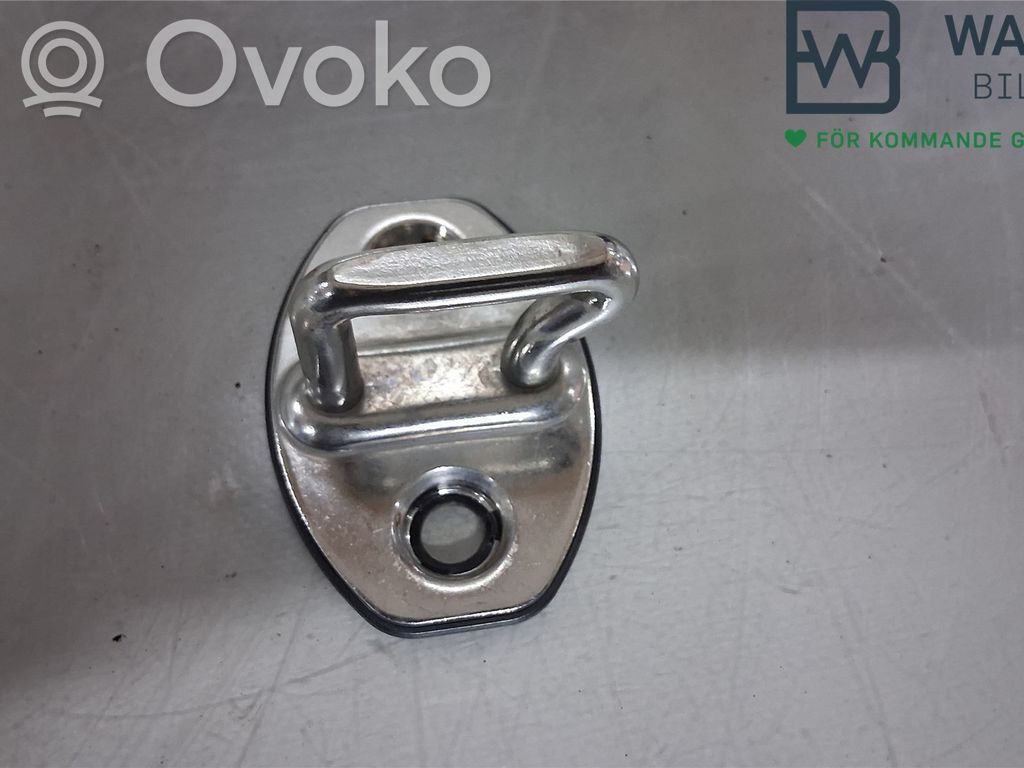 Volkswagen Beetle A5 Etuoven lukko 