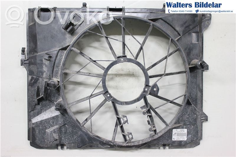 BMW 3 E90 E91 Radiator cooling fan shroud 