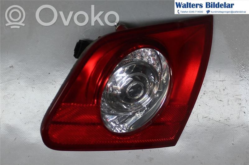 Volkswagen PASSAT B6 Luci posteriori del portellone del bagagliaio 