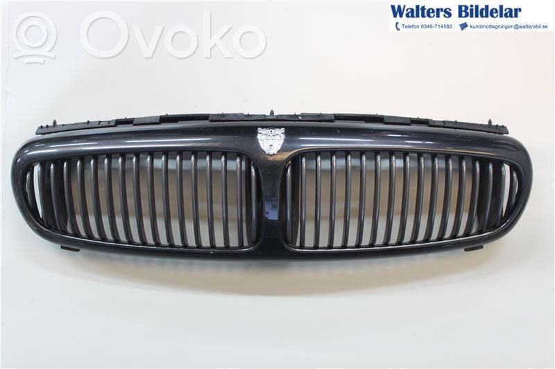 Front bumper lower grill