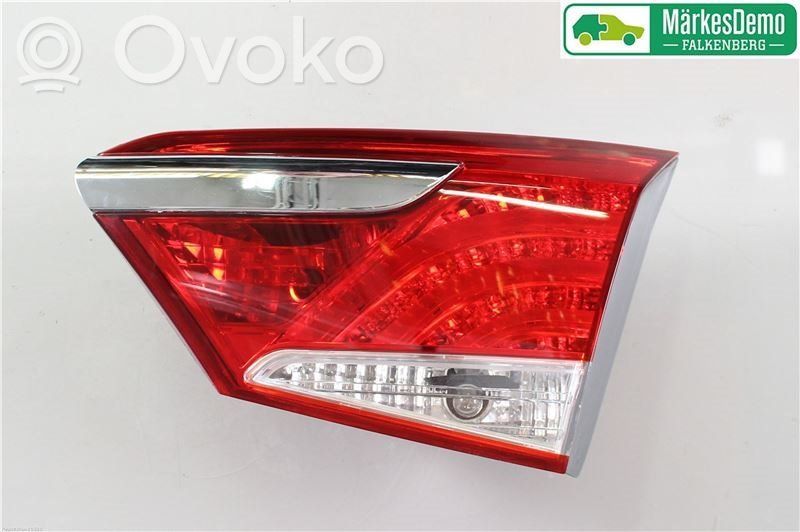 Hyundai i40 Lampă spate în capacul portbagajului 