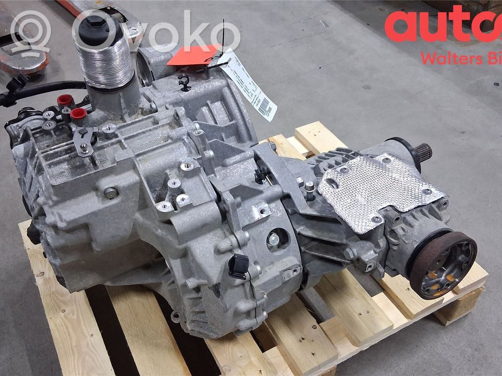 Volkswagen Transporter - Caravelle T7 Automatic gearbox 