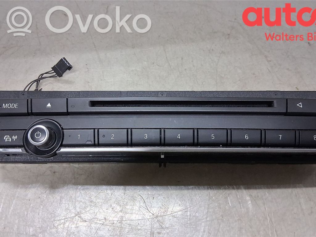 Panel / Radioodtwarzacz CD/DVD/GPS   61319351155,9351155,9351155