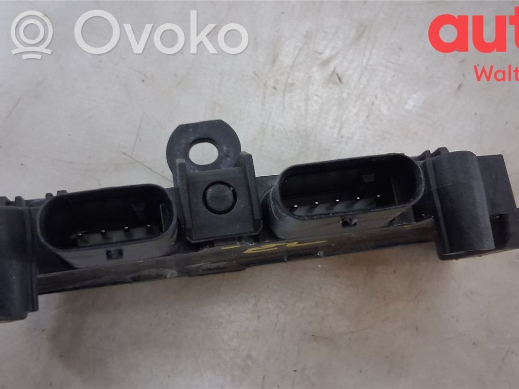 Skoda Superb B8 (3V) Tailgate/trunk control unit/module 