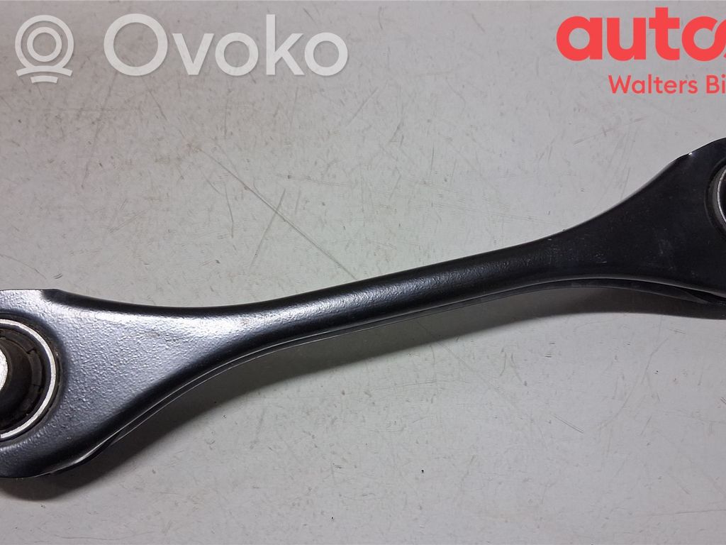 Volkswagen Golf VIII Braccio di controllo sospensione posteriore 