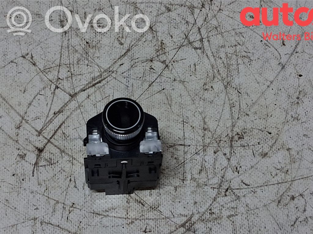 Audi e-tron Przyciski / Przełącznik regulacji głośności 