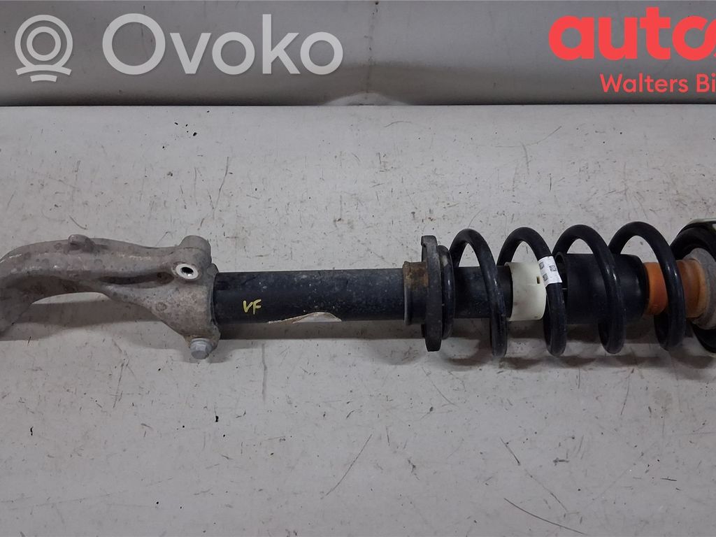 Audi A4 S4 B9 8W Amortyzator osi przedniej ze sprężyną 