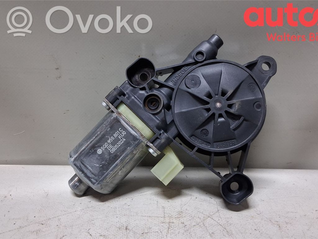 Audi Q3 F3 Motorino alzacristalli della portiera anteriore 