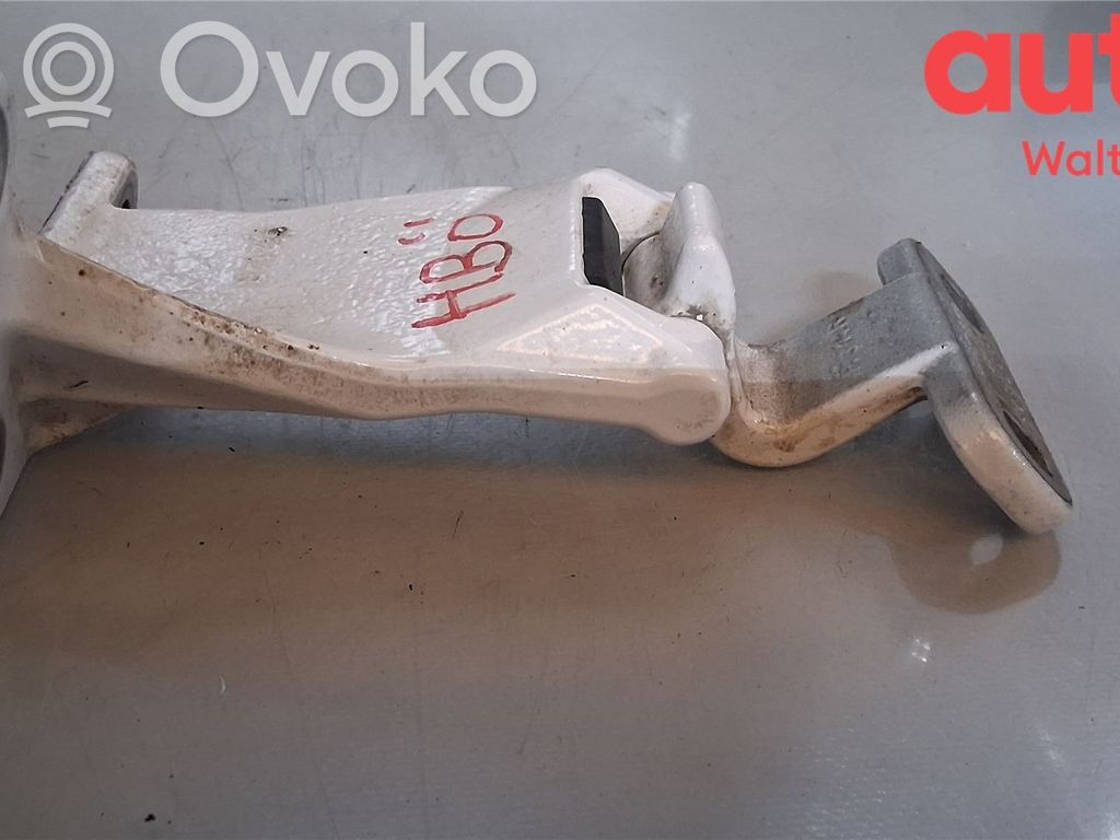 Volkswagen Caddy Rear door upper hinge 