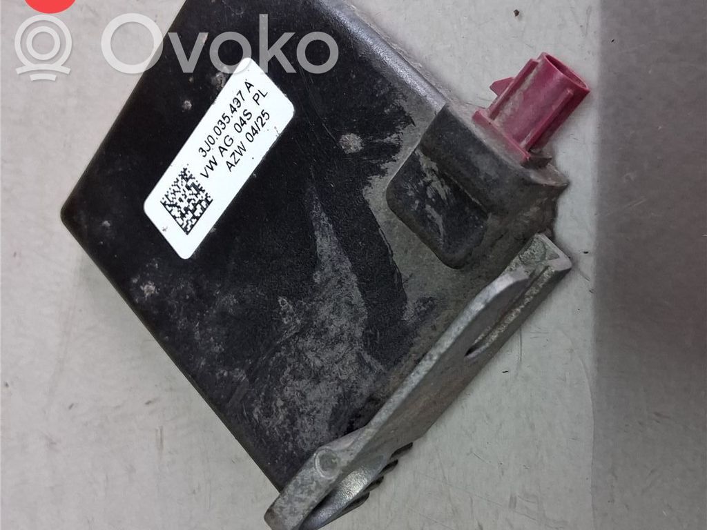 Skoda Superb B9 Radion antenni